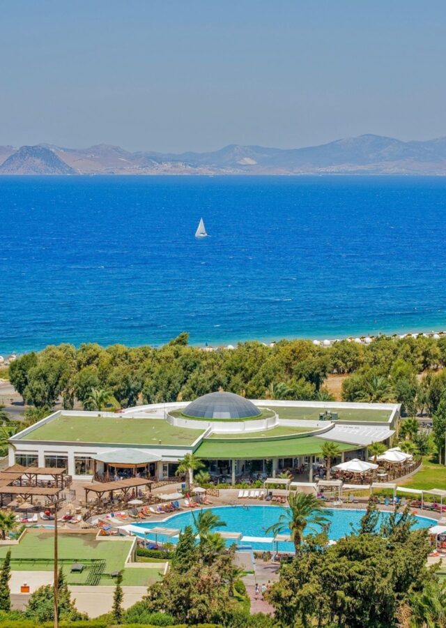 Kipriotis Maris Suites by Anayia All Inclusive Resorts